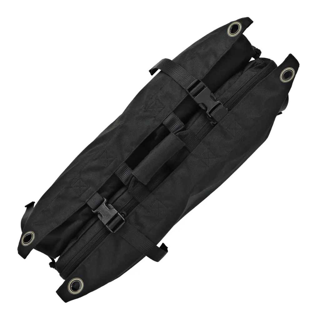 BAG05_BAG-TRAUMA SHEET-600D-BLACK-RIPSTOP_Photo_3.webp