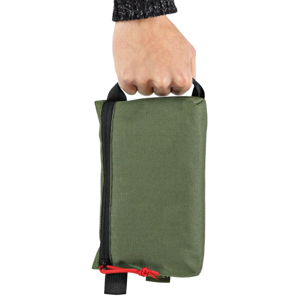 KIT-M-001_OuchPouch_04.webp
